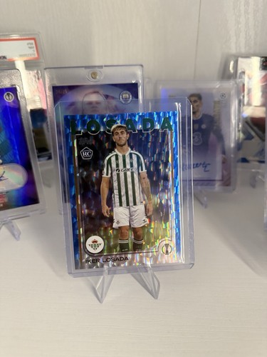 2024-25 TOPPS UEFA Club Competitions Blue Icy 49/75 Iker Losada Real Betis RC - Bild 2 von 5