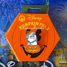 2025 Disney Parks Pumpkin Pals Halloween Mystery Pin Pocahontas Percy Pin