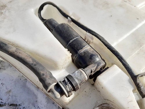 67127217792 Waschwasserpumpe, Scheibenreinigung 7217792 BMW 5-Ser DE1738322-95