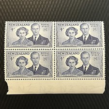 NEW ZEALAND ROYAL VISIT MINT 4 STAMPS BLOCK QUEEN ELIZABETH II DUKE OF EDINBURGH