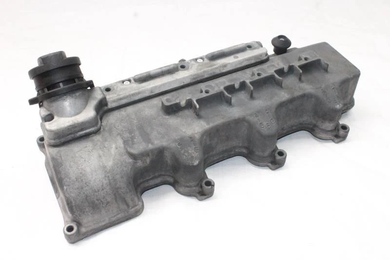 Chrysler Crossfire ZH 2004 cupé #223 cubierta de válvula izquierda Foto 3 de 4