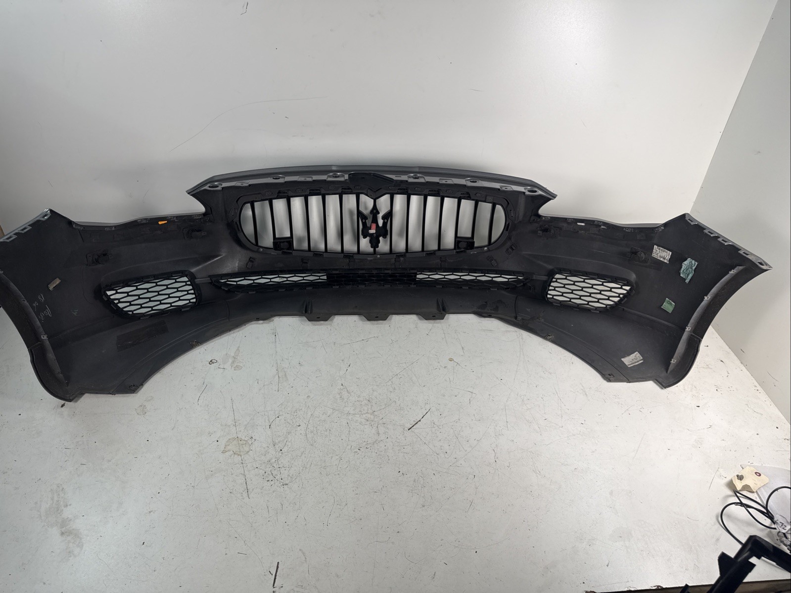 Maserati Quattroporte 2014-2016 Front Front bumper Silver P/N 103404