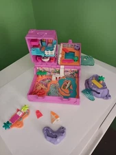 1996 Polly Pocket Surf 'n Swim Island Play Set Pink Treasure Chest