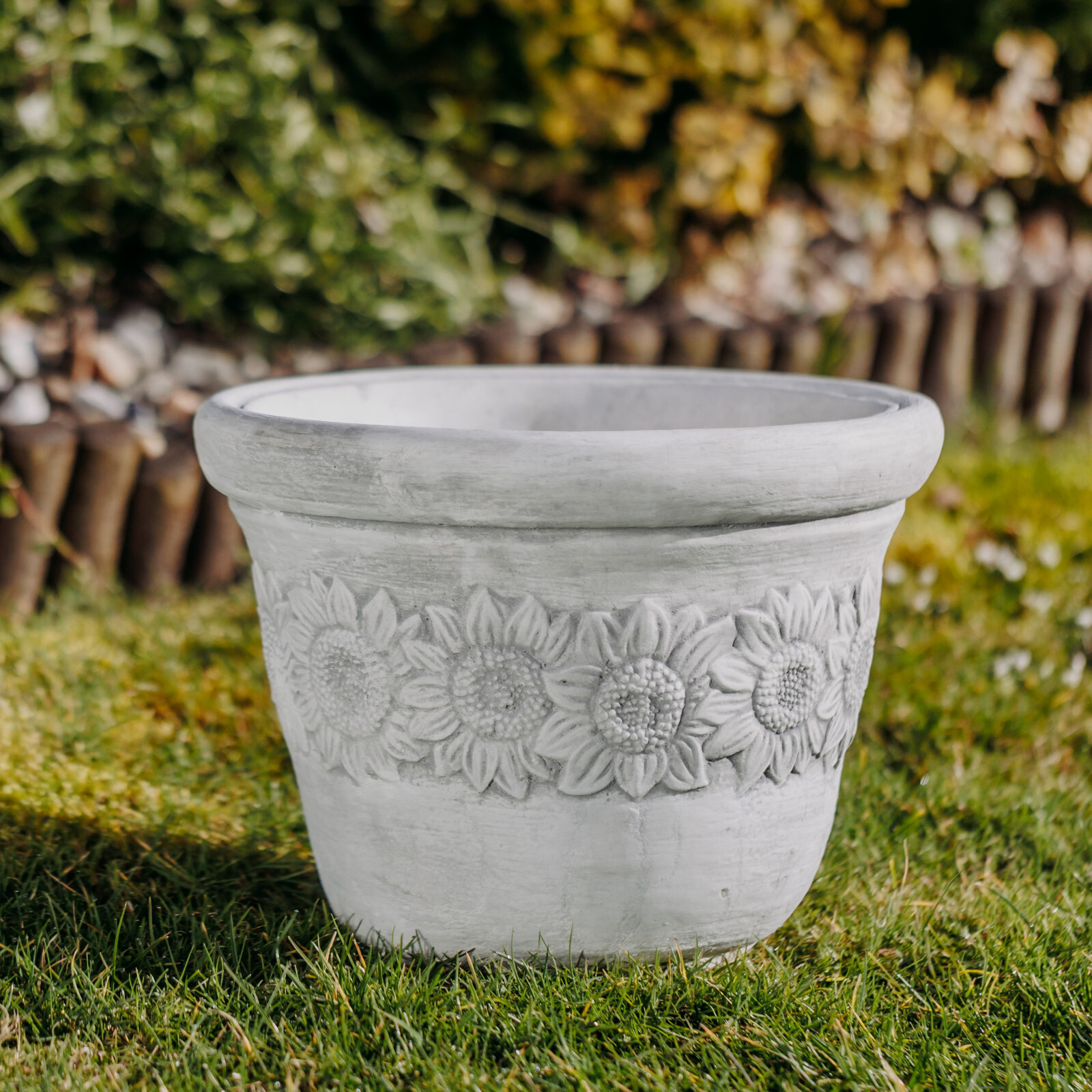 Flower Pot L Planter Plant Pot 27cm 12kg 11 Litre Concrete Frost Proof