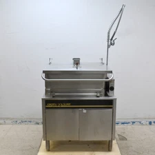 Groen Goldline 30-Gallon Electric SS Braising Pan Auto-Tilt with Faucet 480V