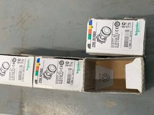 Schneider Electric XB5 Series Orange Push Button Head P/N ZB5AH053 (Lot of 3)