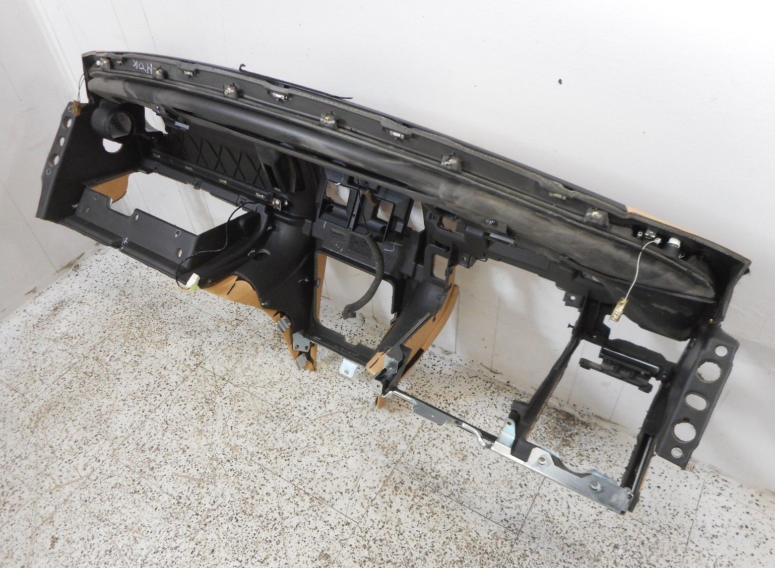 06 2006 Maserati Quattroporte M139 Interior Dash Dashboard Panel OEM Beige