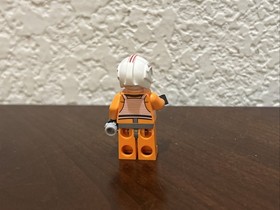 LEGO Star Wars Luke Skywalker X Wing Pilot sw0295 2010