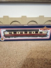 BACHMANN OO GAUGE 34-375  63' THOMPSON 2nd CORRIDOR COACH E1098E BRAND NEW