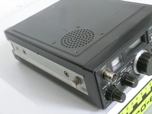 SOMMERKAMP FT-790R UHF/70cm Allmode-Portabeltransceiver (altersbed. Mängel mgl). - Bild 3 von 4