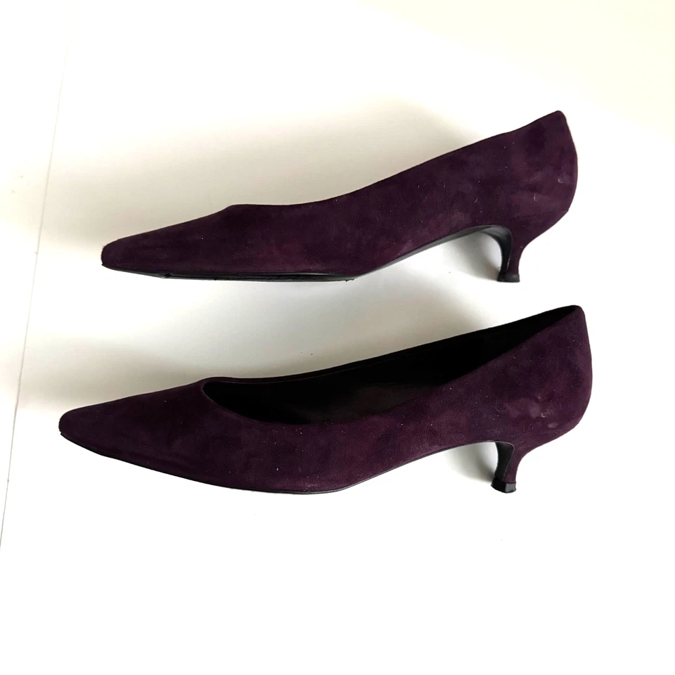 Bomba Stuart Weitzman Poco Gamuza Berenjena Gatito Talla 8 Foto 4 de 4