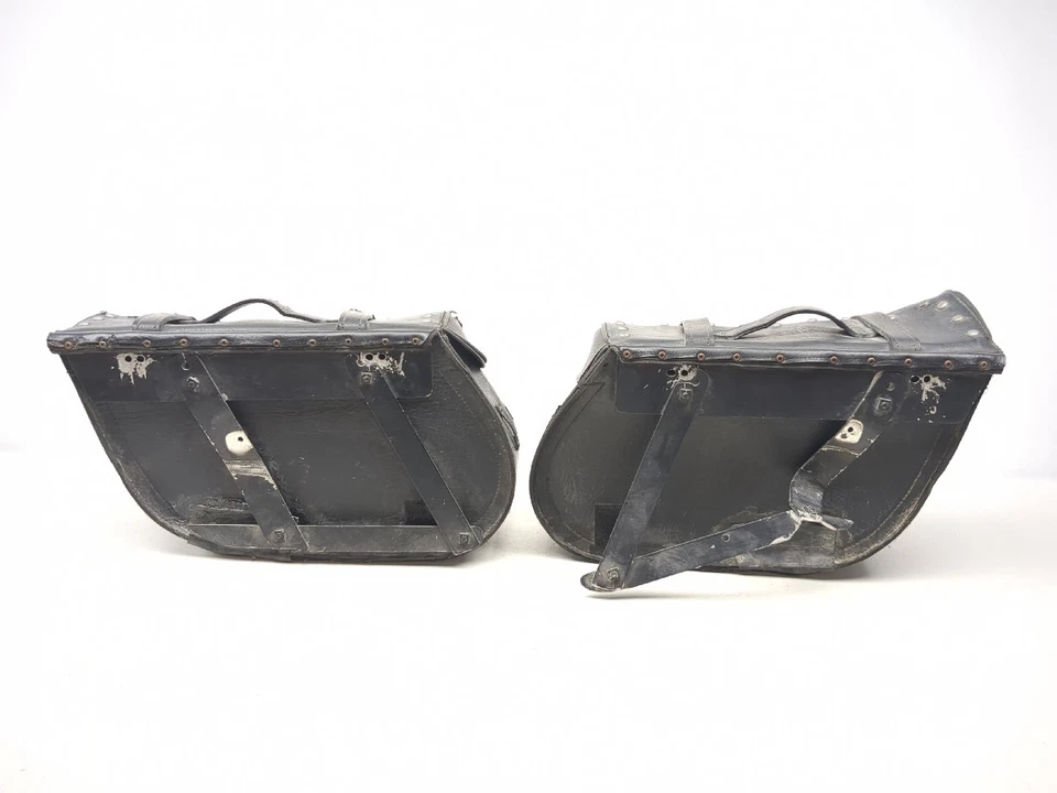 93 Honda Shadow 1100 VT1100C Saddlebag Luggage Case W/ Hardware - Image 3 of 4