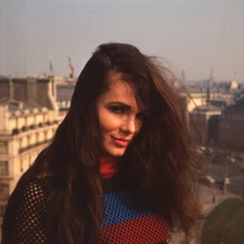 CGE3-870 GILA GOLAN ISRAELI FASHION MODEL 1960s ORIGINAL 2-1/4" COLOR FILM