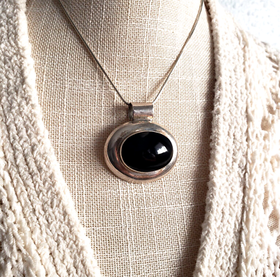 TAXCO MEXICO TC-311 Sterling Silver Onyx Cabochon Pendant 