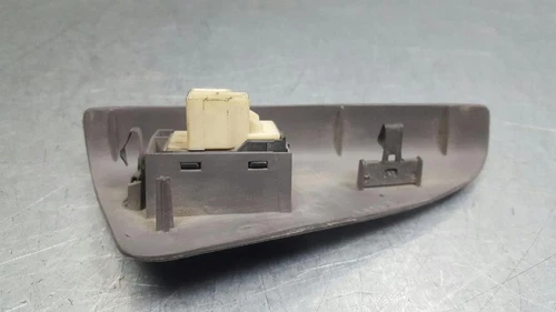 4698130 Interruptor elevalunas delantero derecho CHRYSLER VISION LH 3.5 2415996 - Imagen 2 de 3