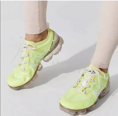 vapormax luminous green