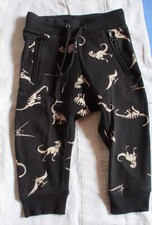 H&M Jungen Jogginghose schwarz, Motiv  Dino Gr. 92