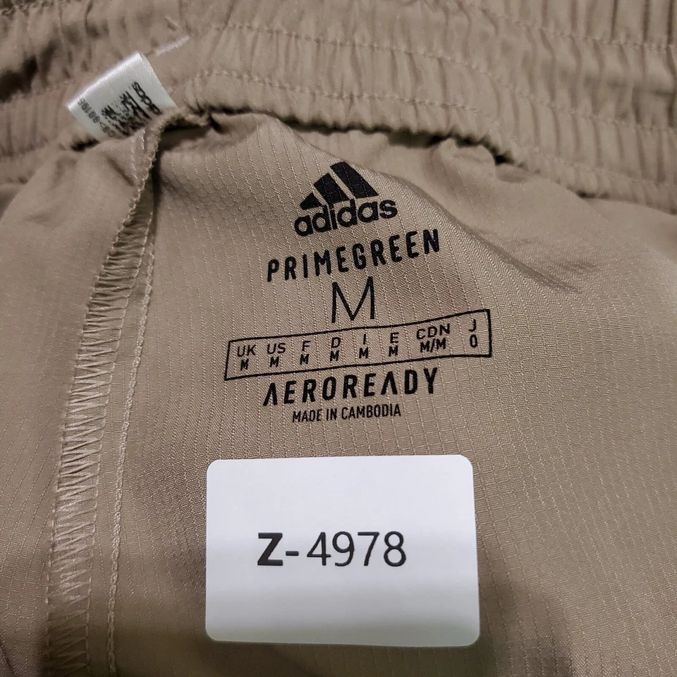 Adidas Boys Activewear Shorts Medium Brown Logo Drawstring Pockets 9" Inseam - Image 2 of 4