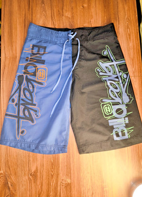    Billabong Bermuda Shorts blau/schwarz Gr. M   
