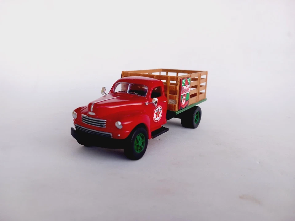 1/50 o scale 3d printed 1949 Nash Haul Thrift truck handmade custom kit bash - Image 2 of 4