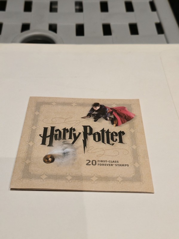 2013 United States Postal Service Harry Potter Forever Stamp booklet