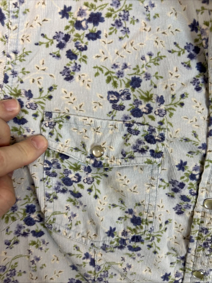 Camisa Eddie Bauer Para Mujer Pana Perla Floral a Presión Talla Mediana Cottage Boho Foto 4 de 4