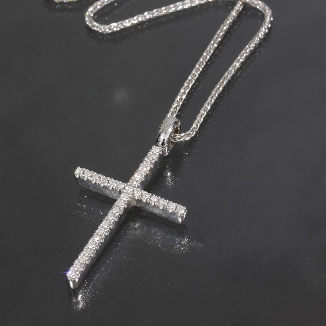 DAMIANI Diamond Cross Necklace, 18K White Gold, Large Cross