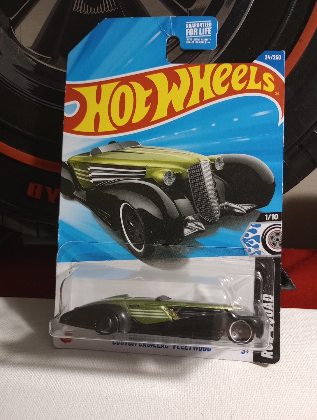 Hot Wheels Custom Black Cadillac Fleetwood 24/250 Rod Squad 1/10 with Whitewalls