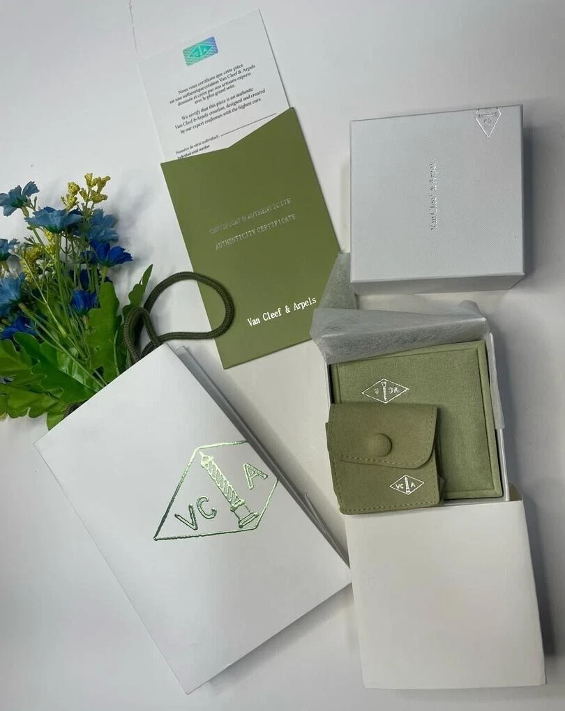 Van cleef Arpels Necklace case Travel pouch VCA Jewelry Gift box set