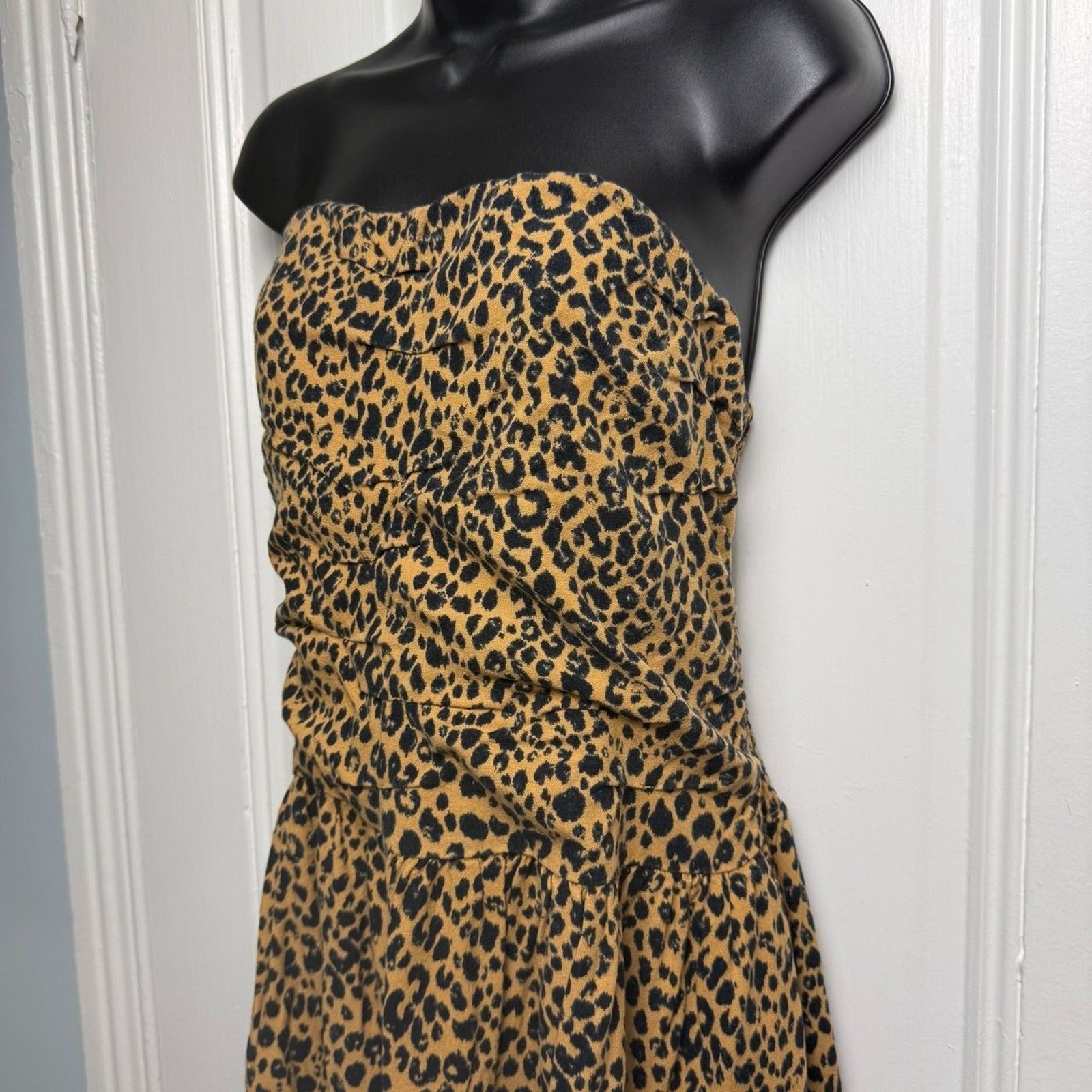 Universal Thread Leopard Strapless Midi Dress Wom… - image 2