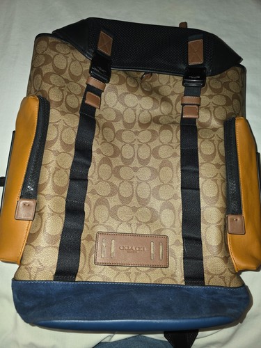 Coach Ranger Backpack In Signature Canvas With Mountaineering Detail