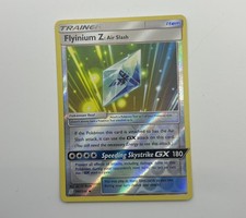 SM - Unified Minds #195/236 Flyinium Z: Air Slash Reverse Holo Nm
