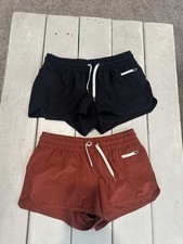Lot 2 Vuori Women Black Dark Red Clementine Running Lined Short VW304 Med 2.5