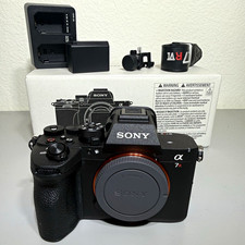 Sony Alpha A7R VI Full-Frame Mirrorless Camera   Brand New