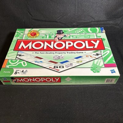 Monopoly ''2009'' Edition Version (All Pieces Included, Good Condition)