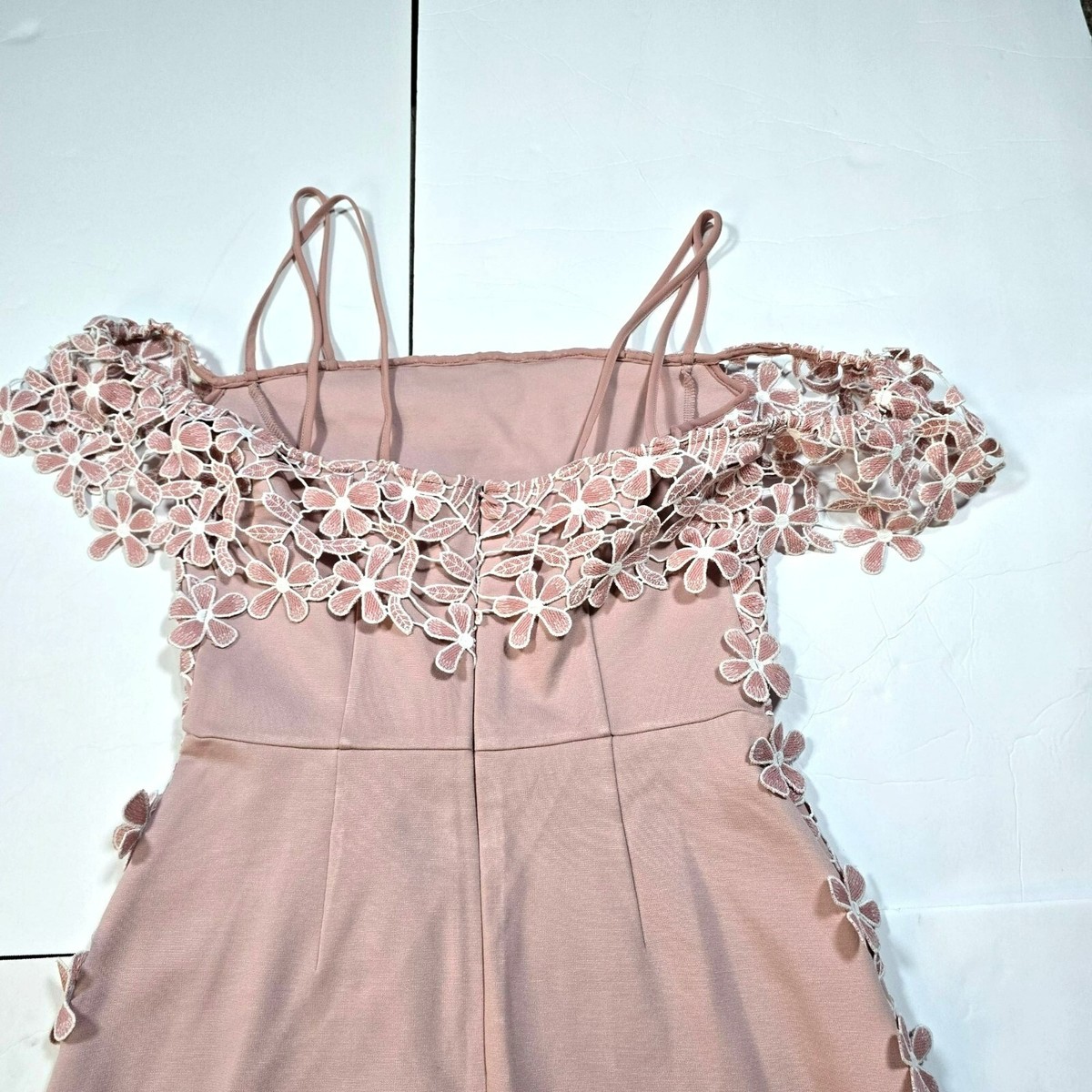 French Connection Floral eyelet Lace Overlay mini Dress Pink Size 6 off  shoulder | eBay