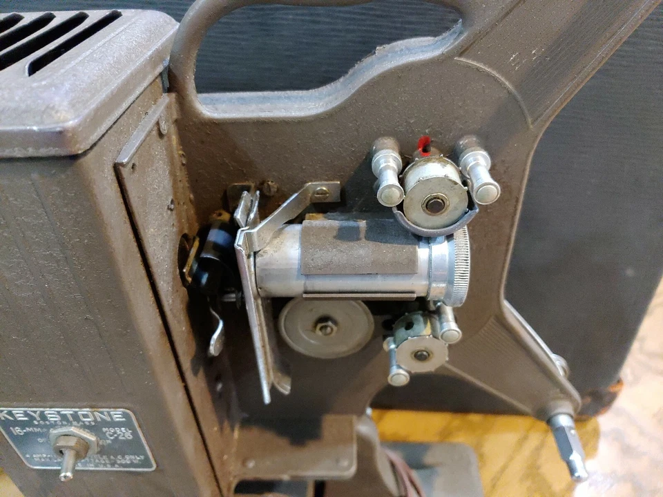 Keystone Film Movie Projector 16mm Model C26 with case - Image 4 of 4