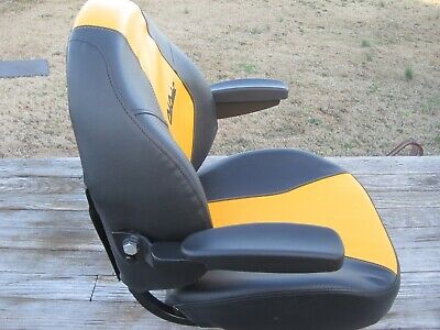 CUB CADET LAWN MOWER SEAT & ARM RESTS ZT1 ULTIMA 757-05789 CUB CADET LAWN MOWER SEAT & ARM RESTS ZT1 ULTIMA 757-05789