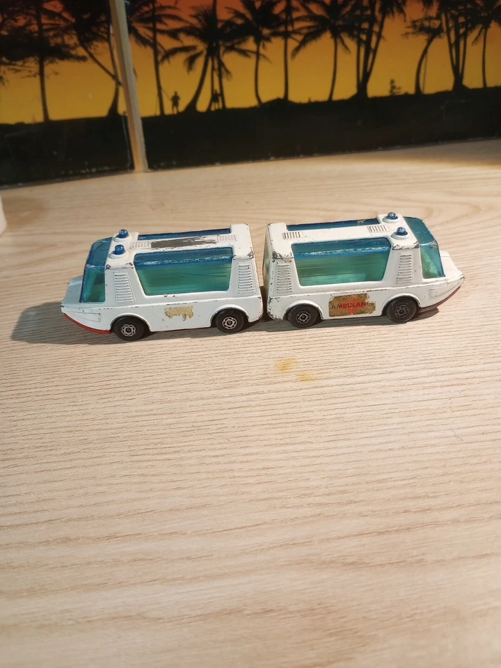 Matchbox 1971 Stretcha Fetcha 2 Car Lot Super fast England 3 Inches Lg - Image 2 of 4