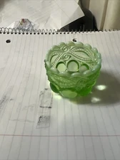 vintage GREEN OPALESCENT EYE WINKER SALT DIP CELLAR BY MOSER