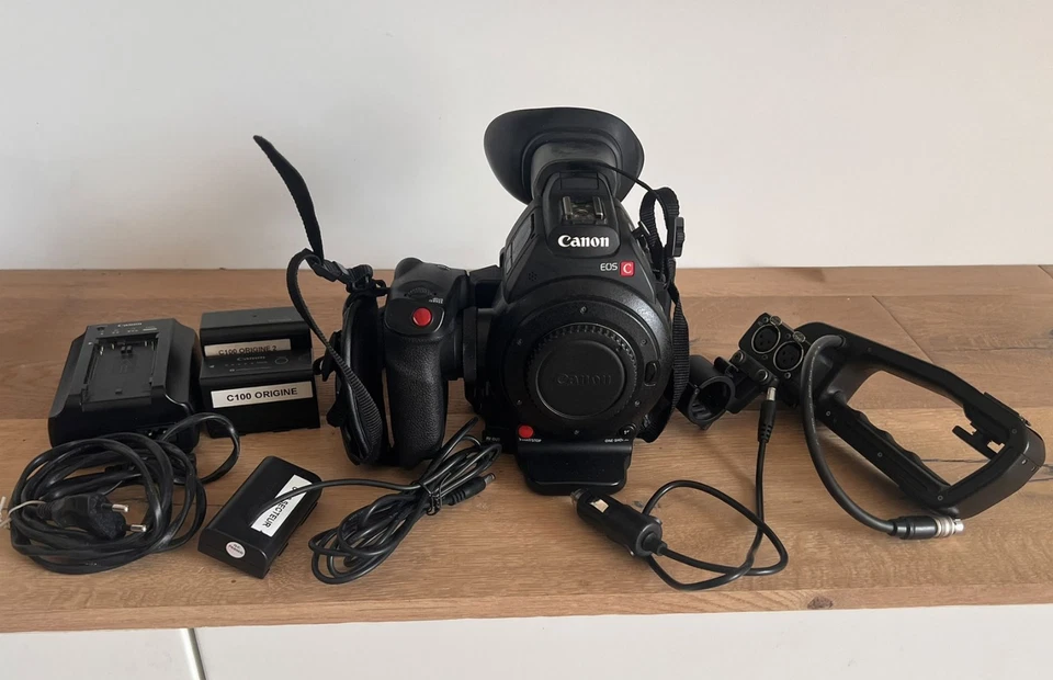 Caméra Canon C100 Mark II - Photo 2/4