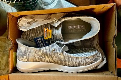Skechers Womens Slip-ins Go Walk Joy Halen Light Grey SIZE 11 with original box