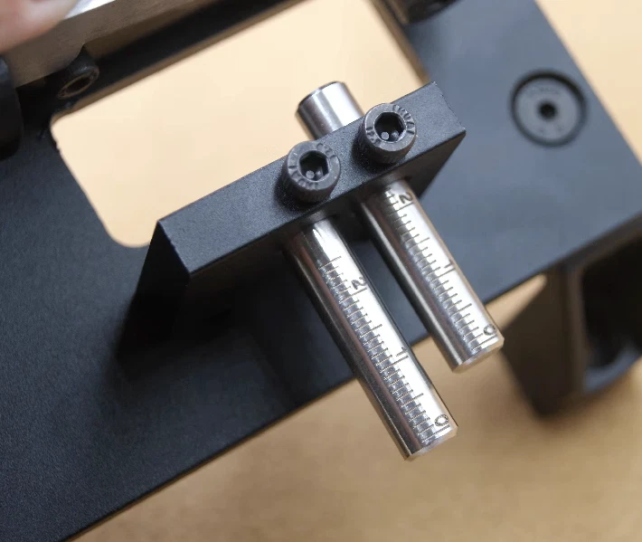 Heat Shrinkable Tube Lead Wire Tape Positioning Cutter 4.5mm/6.0MM Two Hole - Image 3 of 4