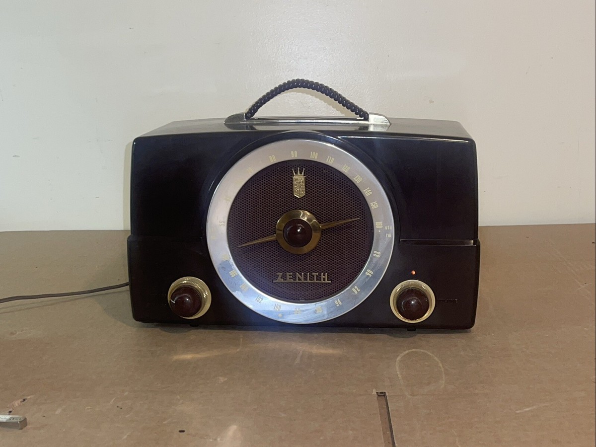 Vintage 1950s Mid Century Zenith AM/FM H725 Bakelite Tube Radio