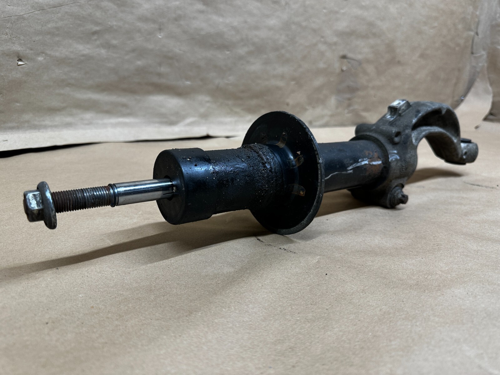 2014-2019 Maserati Ghibli AWD Right Front Strut Suspension Shock RH OEM 14 15 16