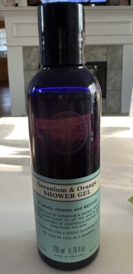 Neal's Yard Remedies Geranium & Orange Shower Gel 200ml 6.76oz New Old Stock