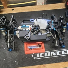 Team Associated RC8B4.1 1:8 4WD Nitro Competition Off-Road Buggy Kit, Tuning