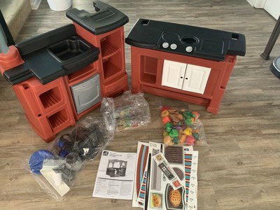 kids walk in kitchen