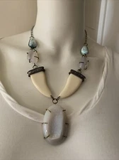 NWOT Lucky Brand statement signed gold  tone  horn  necklace JS900b