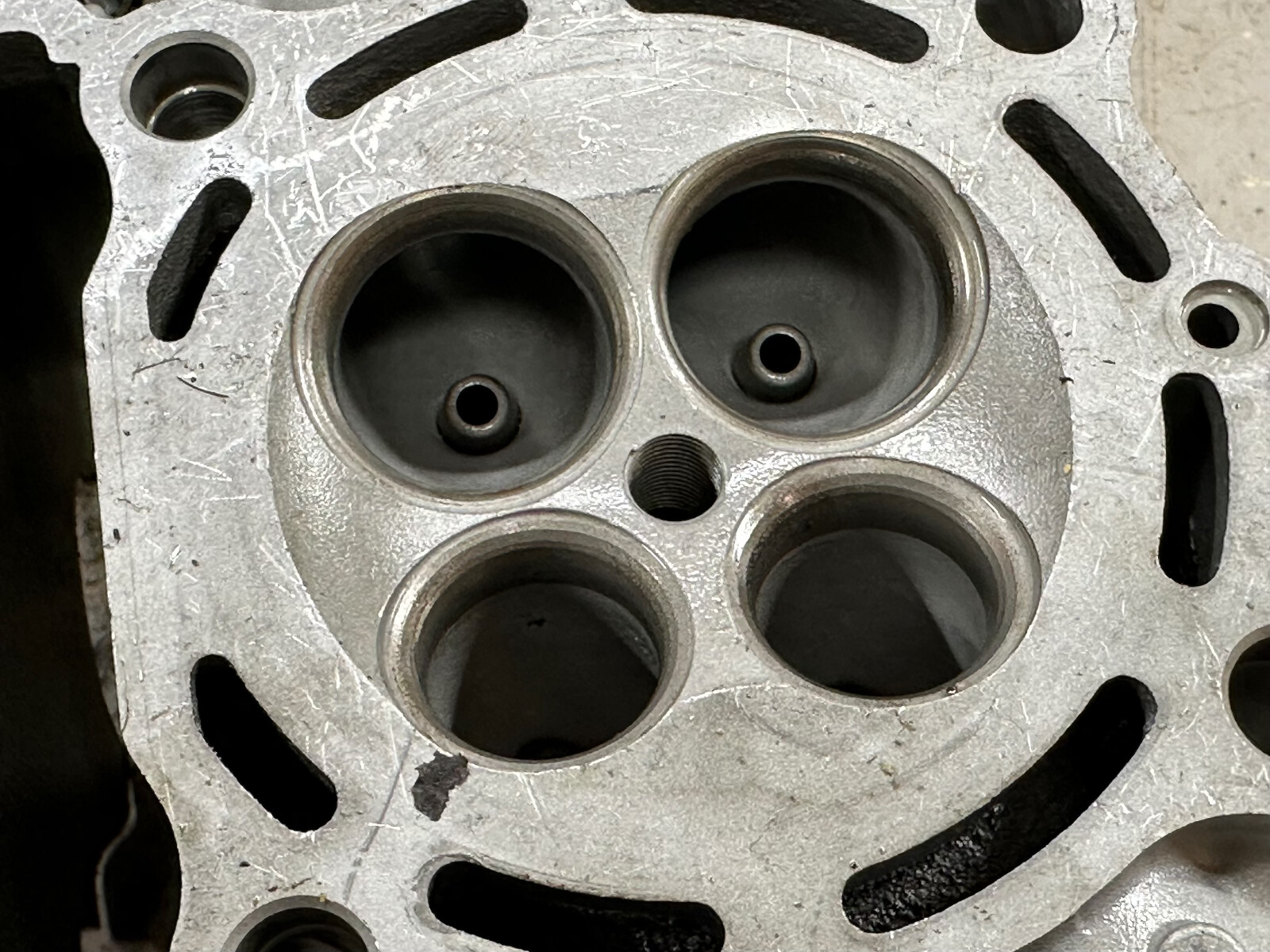 2009 Kawasaki KX250f cylinder head kx 250f exhaust cam tower valves eBay